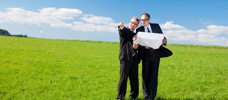 Адвокат із земельних питань