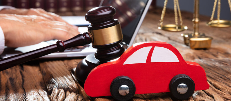 Послуги автоадвокату у Києві: ціна та варіанти допомоги